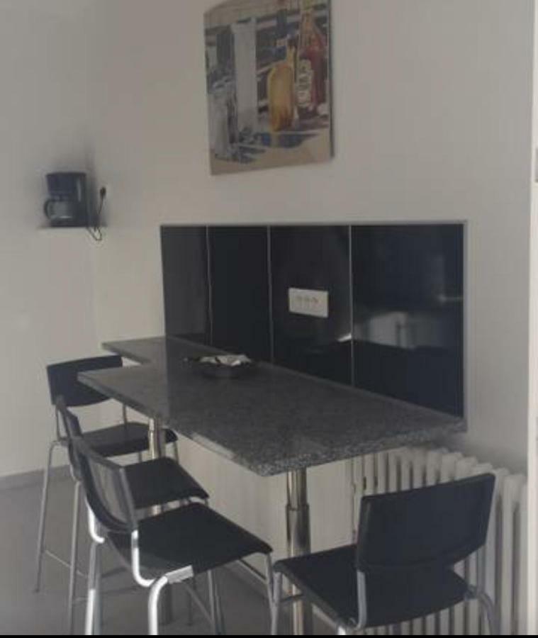 Charmant Appartement Avec Terrasse Dans Villa Strasbourg Luaran gambar